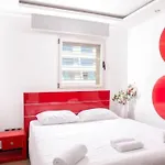 By Eezy - דירת 3 חדרי שינה וסלון 200 מטר מהים - Palmore 15